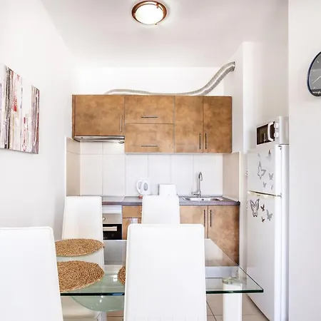Apartment Paradise Flat Near Hard Rock With Pool *
