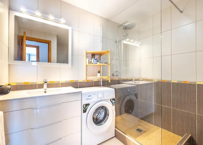 Daire Paradise Flat Near Hard Rock With Pool *